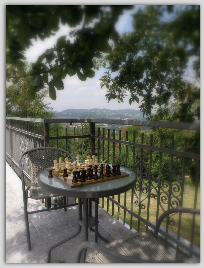 مبيت وإفطار Melazzo Cascina Luvot المظهر الخارجي الصورة