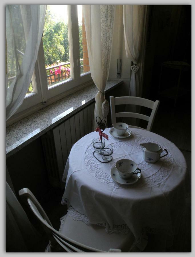 مبيت وإفطار Melazzo Cascina Luvot المظهر الخارجي الصورة
