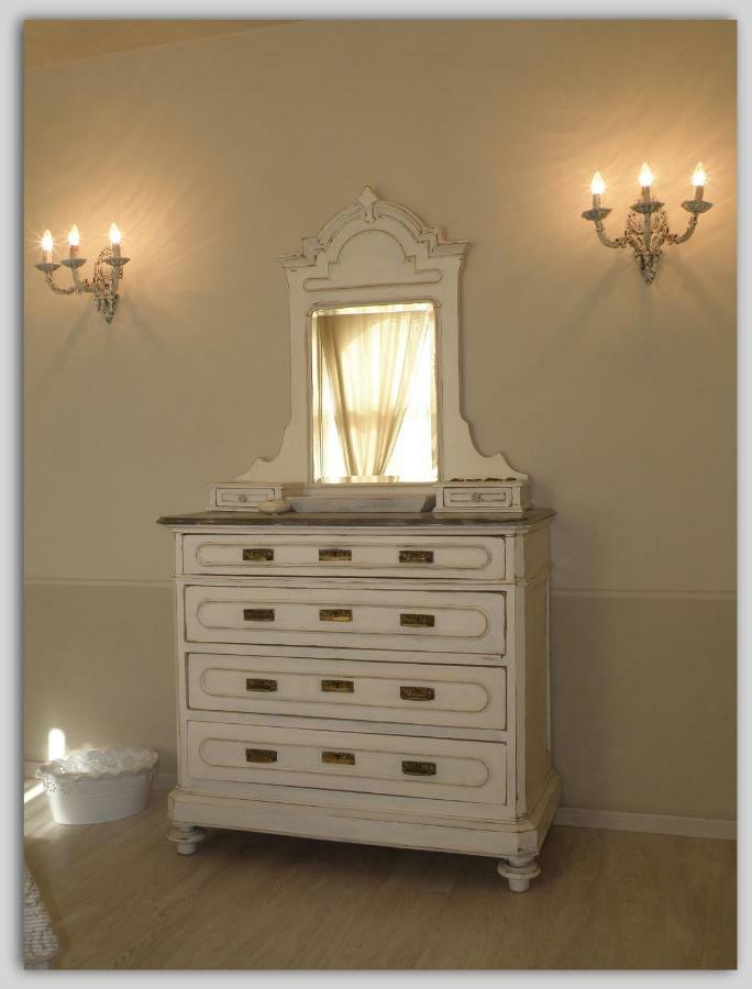 مبيت وإفطار Melazzo Cascina Luvot المظهر الخارجي الصورة